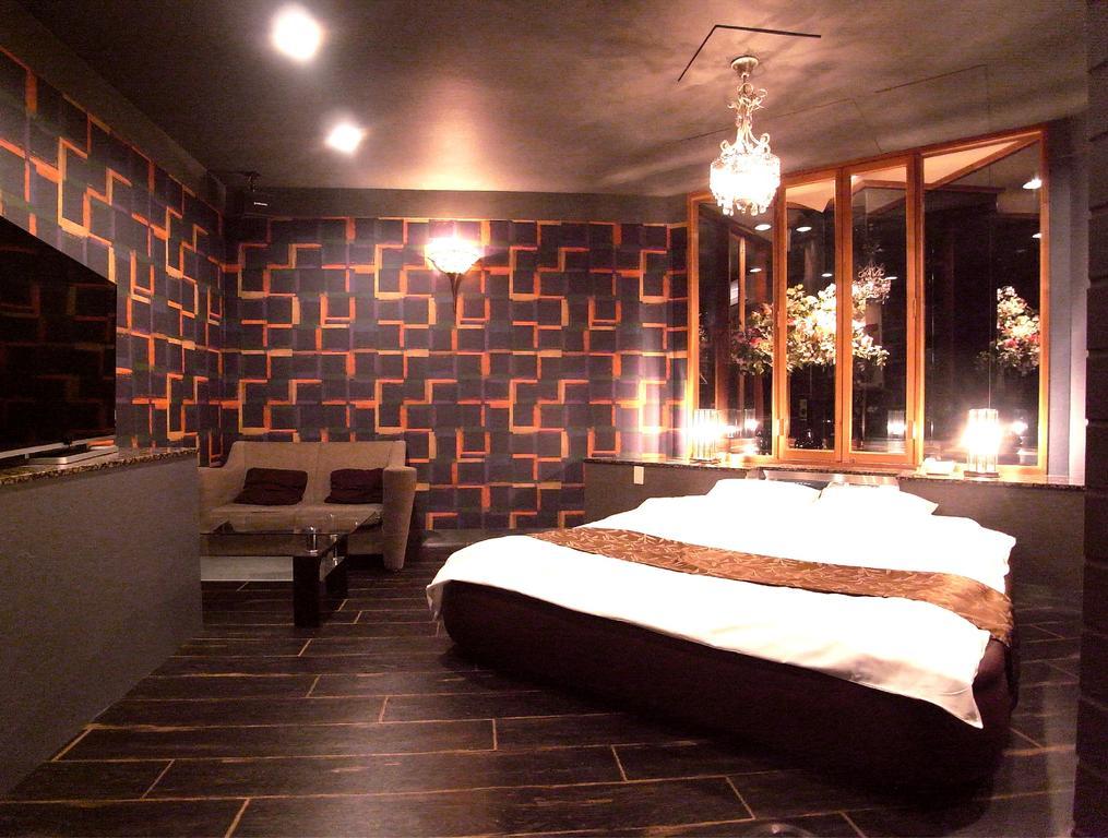 ホテル暴れ狸の鬼袋姫路駅前店 男塾ホテルグループ (Adults Only) Химеджи Стая снимка